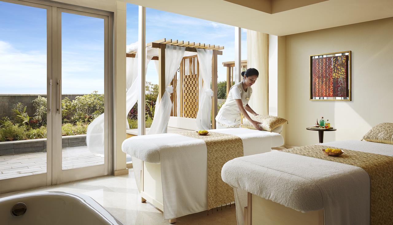 Taj Bangalore Devanahalli Екстериор снимка Spa at The Oberoi, Mumbai