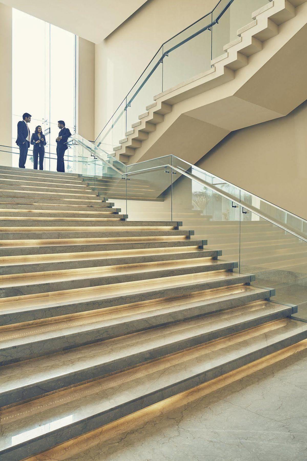 Taj Bangalore Devanahalli Екстериор снимка Stairs